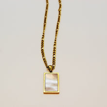 Load image into Gallery viewer, Zahire Pendant Necklace
